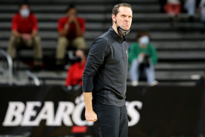 Head coach John Brannen will pit his team against Tulsa Saturday with one addition and two substractions. Mamoudou Diarra, who opted out for health reasons after appearing in three games, has rejoined the team. But Rapolas Ivanauskas has opted out of the remainder of the season, as did freshman guard Gabe Madsen.