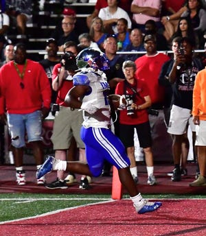 Kaytron Allen finds the endzone for an IMG Academy touchdown, Sept. 3, 2021.